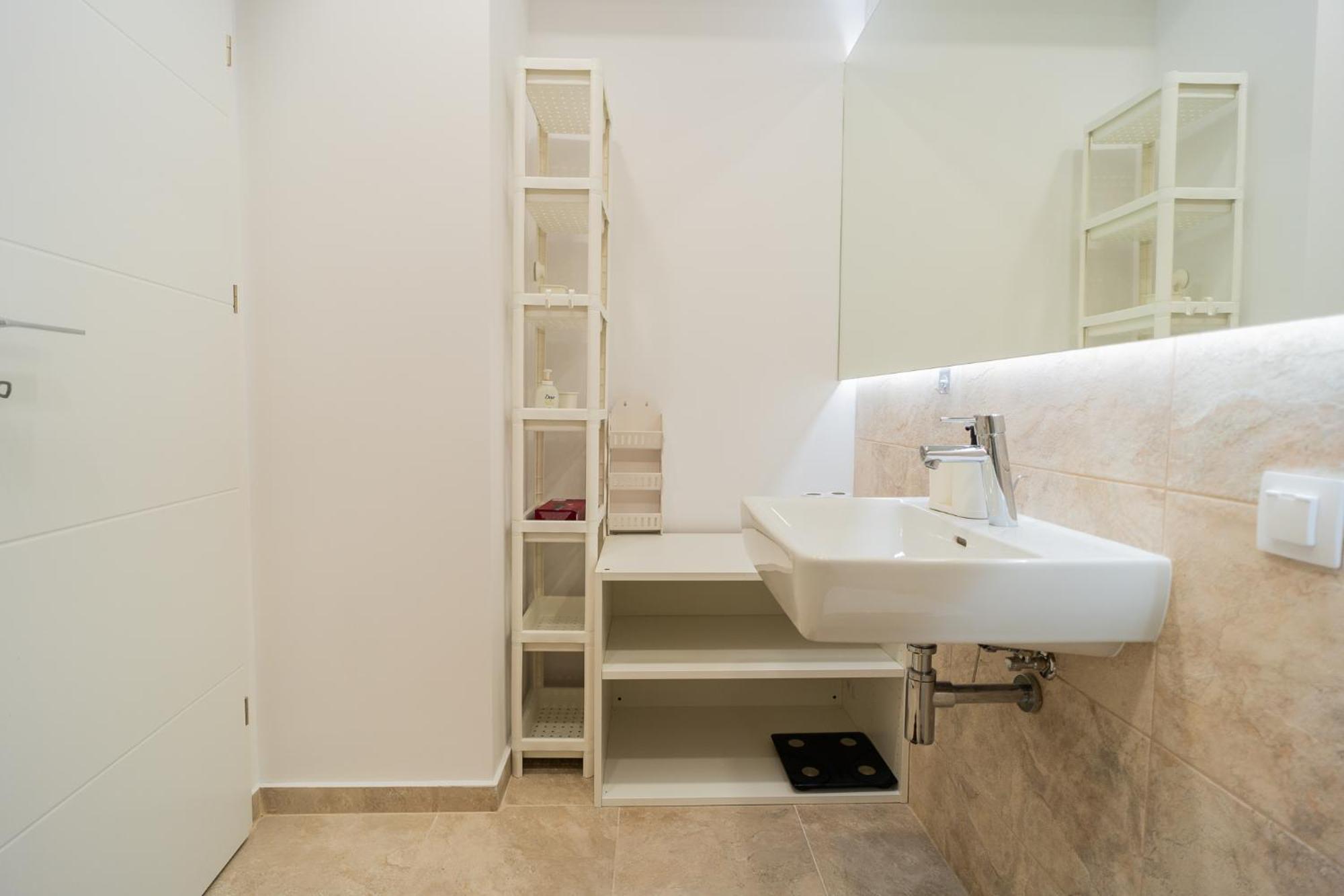 Lagoon Park Apartments With Beach View Bucureşti Ngoại thất bức ảnh
